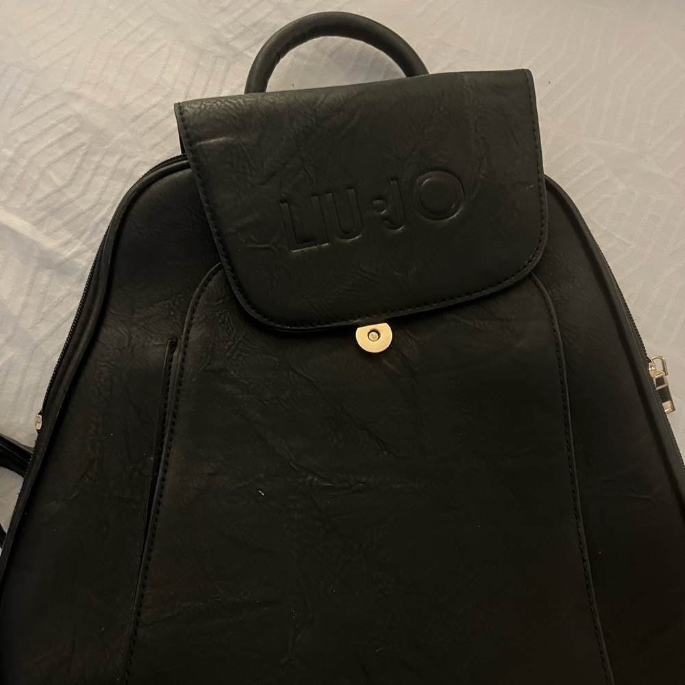 Chic black Liu-Jo backpack new , never used !